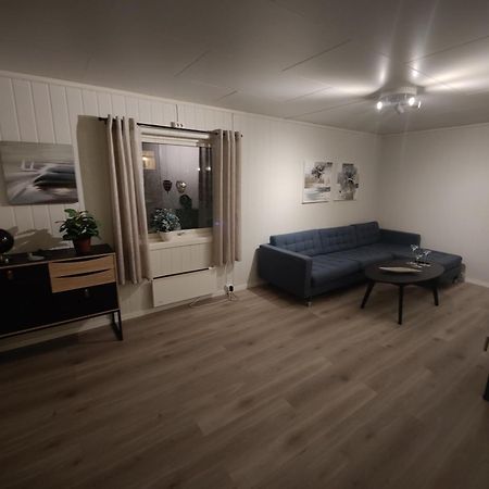Vardo Accommodation - White House Εξωτερικό φωτογραφία