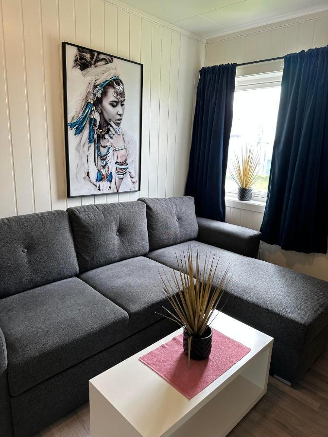 Vardo Accommodation - White House Εξωτερικό φωτογραφία