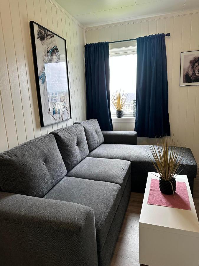Vardo Accommodation - White House Εξωτερικό φωτογραφία