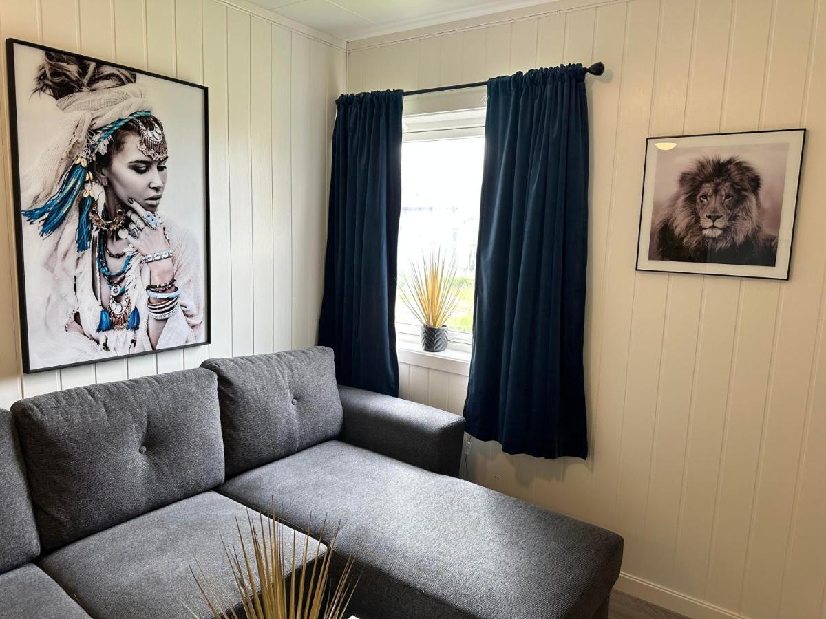 Vardo Accommodation - White House Εξωτερικό φωτογραφία